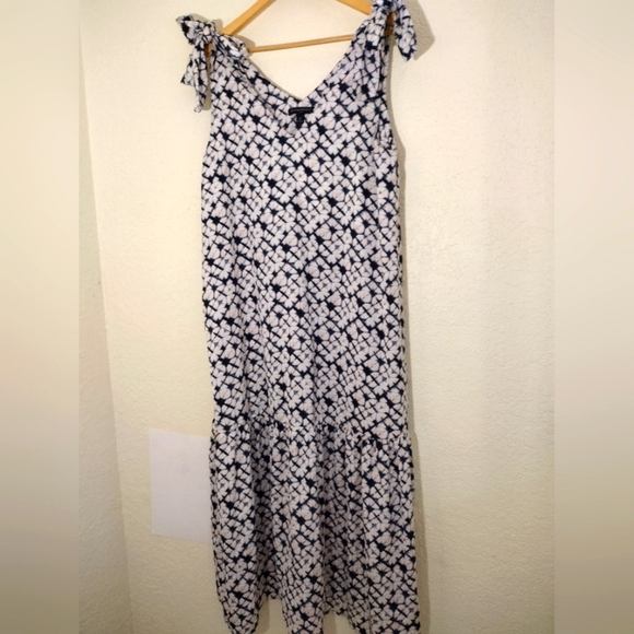 Banana Republic Tie-Shoulder Drop Waist Midi Dress - Picture 4 of 6